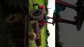 Massey Ferguson 265 na grade hidr&aacute;ulica de 24 discos 👍🏻