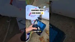 На свалке найдены брошенный считыватель кредитных карт и электроника 🗑! #ныряниевмусоре #apple #д...