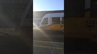 SA35-009 Koleje Dolnośląskie, dwa pociągi jednocześnie