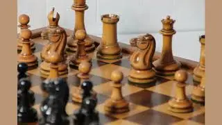 1849 Staunton Reproduction Distressed Chess Set & Antique Ochre Board