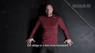I samarbeid med Maxulin viser R. Kronberg deg en effektiv styrke&oslash;velse.