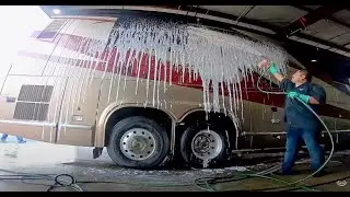Luxury Coach Washing Procedures with Marathon&rsquo;s Dave Bash