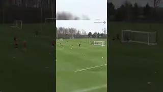 UNBELIEVABLE finish from Doncaster Rovers manager Grant McCann in training! 😮&zwj;💨🔥