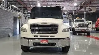 2009 Freightliner M2 Flat Deck l Toronto Auto Sales