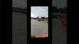 Har Har Gange🙏🌊#haridwar #ganga #maa #goodvibes #happiness #ghat #bholenath #sawan #shorts #ytshorts