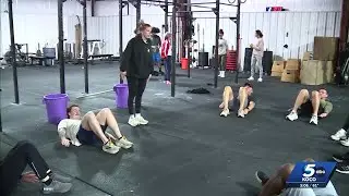 Oklahomans starting New Year's resolutions by hitting the gym