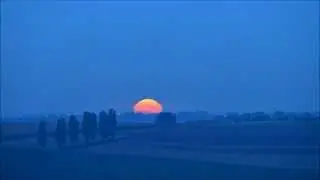 Full Moon Rising; Lapse with an unexpected end