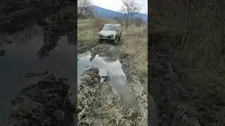 двигатель 1,7 стандарт, голова 06,две блокировки, и занижение раздатки 3,1 колеса сафари форвард 510