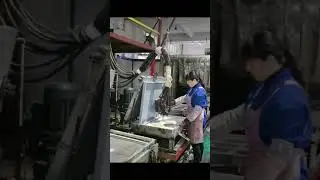 insulation door of refrigerator making