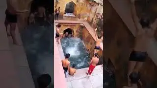 #neemrana fort ki bawadi