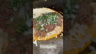 #shortvideo #viral #newyork #foodie #gordonramsay #streetfood #spicy #burrito #cheese #foodblogger