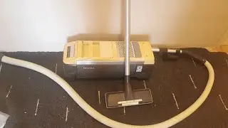Electrolux D728 vacuum cleaner.