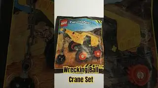 Wrecking Ball Crane Set (LEGO TECHNIC 412401)