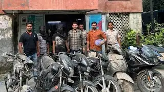delhi dayalpur police ने दो auto lifter/snatcher को किया गिरफ्तार। 6 motorcycle अवैध हथियार बरामद।