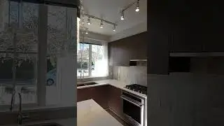 20 5510 Admiral Way Delta reel