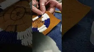 First beadwork rosette - Lazy Stitch -