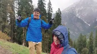 Freezing cold on the way to Chandranahan #himachalpradesh 