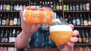 Massive Beer Reviews 1805 Weldworks Brewing Juicy Bits New England Style IPA