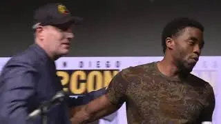 Chadwick Boseman Reacts to Black Panther Footage At SDCC 2017 (San Diego Comic Con 2017)