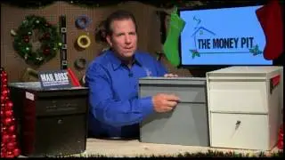 Mail Boss Locking Mailbox Protects Against Identity Theft