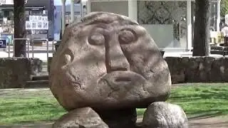 Энциклопедия Рига. Площадь ливов или Ливская площадь (Ливу лаукумс). Ливская голова.