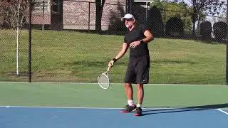 Tennis Lesson - FOREHAND - Windshield Wiper Motion Correctly Explained - Insight Tennis