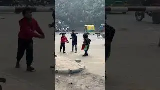 Bachpan ❤️🫂}#trending #love #humanity  Indian helper