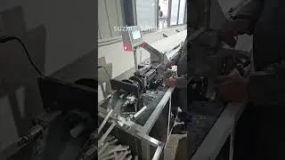 Automatic hard PVC PE tubes cutting machine with feeding device
