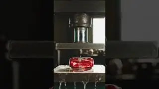 Light Bulb Explosion ASMR &ndash; So Satisfying#HydraulicPress #ASMR #LightBulb  #SatisfyingCrush #Shorts