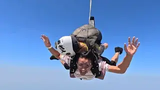 Bucket list ✅ Skydiving                          #trending #sky #skydiving #funny #comedy #couple 