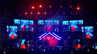 Machel Montano Monday 2015 Live Intro (LIKE A BOSS!)