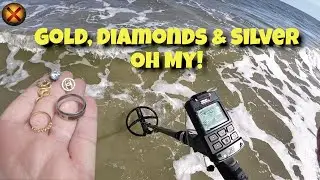 Gold Diamonds & Silver, Oh My! Metal detecting with the XP Deus 2 at the Beach #metaldetecting