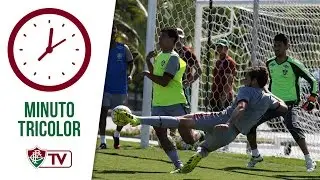 FluTV - Fluminense faz treino com chuva de gols no CT Pedro Antonio