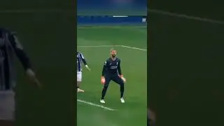 Alisson Becker Scores a Header as Goalie 😂