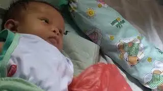 Playing my toy ( cellophane) #toy #playtime #boy #baby #babyboy 