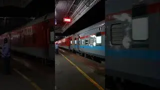 13352 Alappuzha &ndash; Dhanbad express #shorts #india #indianrailways #train