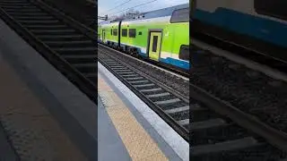 Italian train station, Desenzano del Garda, Italy 🇮🇹