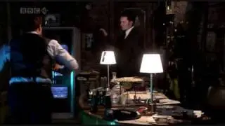 Jack/Ianto - Caught in the middle