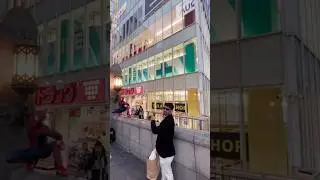 enjoy with spider man #nikhilkanwalvlogs #travel #travelideas #vlog #japan #japantravel #japanvlog