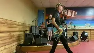 Green Mantles w/ Olivia Neutronbomb Cheerless Witch June 4th, 2022