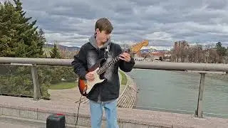 Chet Atkins - Yakety Axe (Street cover) 