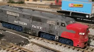 The final SP Alco PA fix. The solution was staring me in the face! Plus a sparking derailment. Fire!