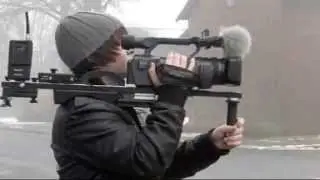 Die VSS-09 Schulterst&uuml;tze mit SONY HD-Camcorder