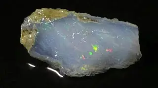 Starry Virgin Valley Nevada Opal Stone Cutter