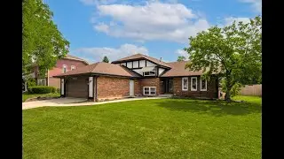 Charming Orland Park Townhome | 14023 Chelsea Dr | Real Estate Slideshow Tour