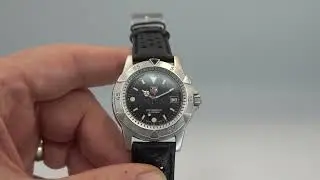 Мужские винтажные дайверские часы TAG Heuer 1500 1991 года с необычным сочетанием циферблата и бе...