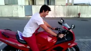 Suzuki RF600 R