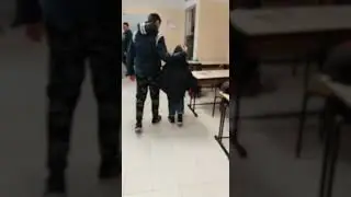 STRONZATE A SCUOLA !!! EP.1 /UN NANO A SCUOLA 😆