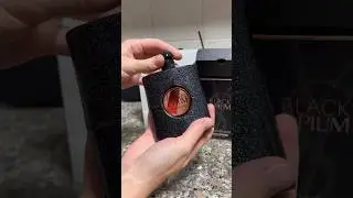Black Opium Yves Saint Laurent #unboxing #blackopium #parfum #unboxingparfum #coffee