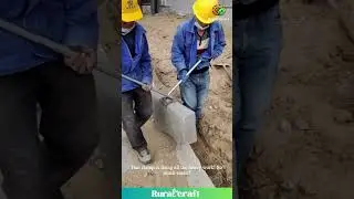 This Concrete Block Lifter is a WORKOUT SAVER! 💪 Smart Tool Alert! #constructionhacks #gadgets